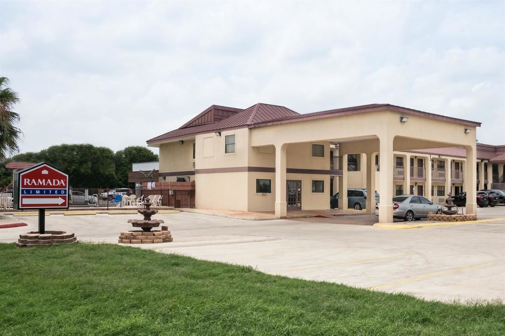 Motel 6-San Marcos, Tx - North Екстериор снимка