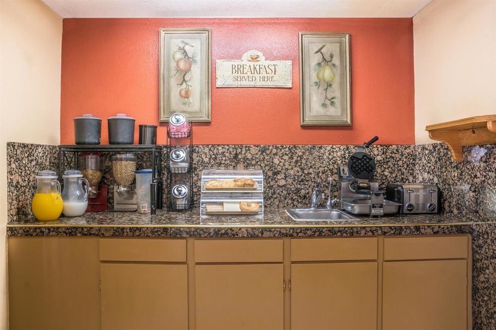 Motel 6-San Marcos, Tx - North Екстериор снимка